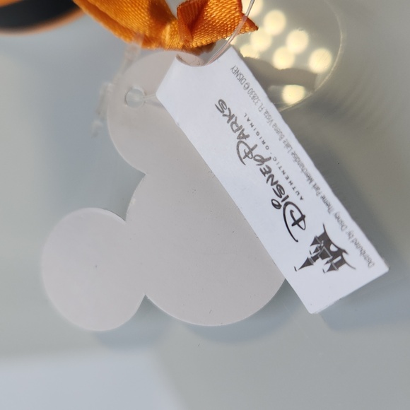 NWT Disney Authentic Original Tigger Christmas Ornament - Picture 4 of 5